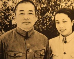 ���غ�ɫ�Ӱ�ʮ����Ů������Ƕ��޸���˭�����ˣ�