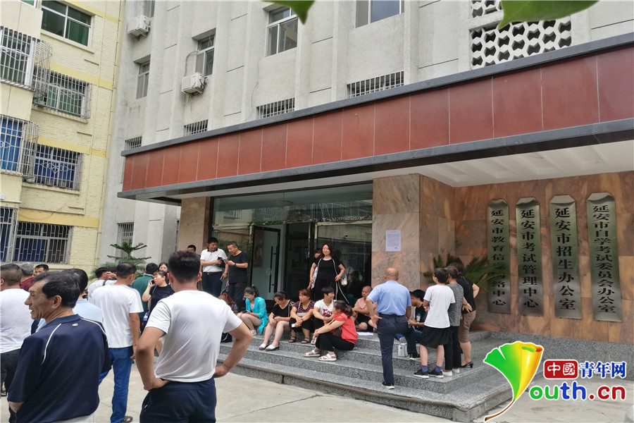 �����Ӱ�3252���п���Ӣ�����ֳ����п��ƿƳ�����ְ